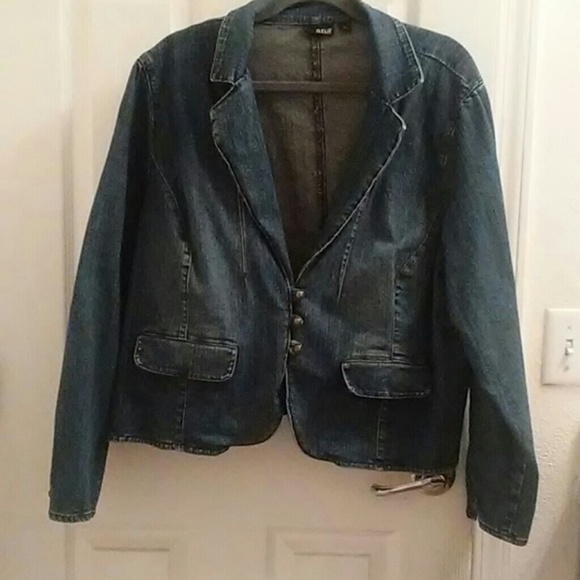 a.n.a Jackets & Blazers - A.N.A JEAN JACKET w/pockets